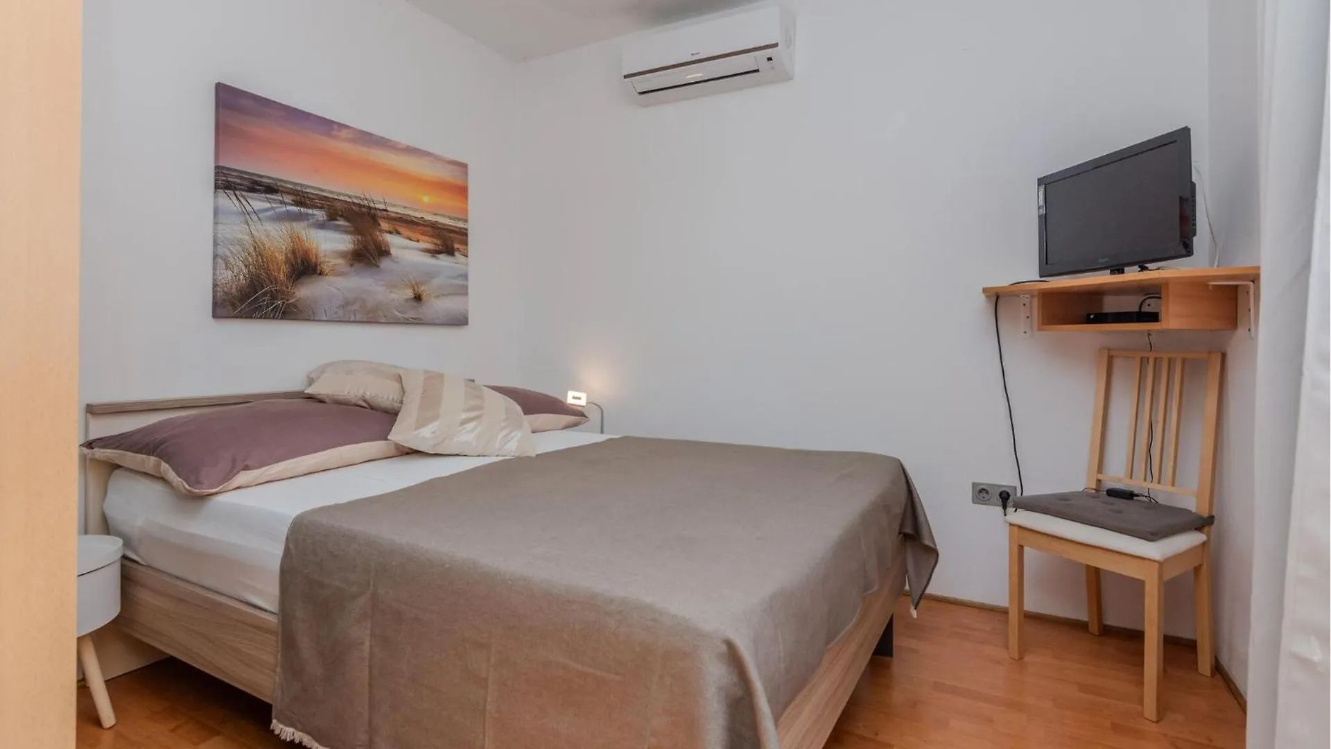 Amazing Apartment In Vir With Wifi