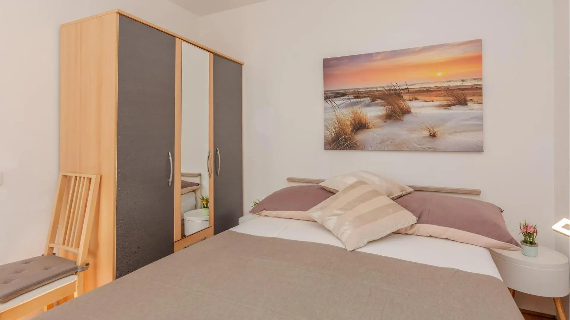 Amazing Apartment In Vir With Wifi Croatia